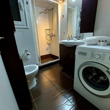 Apartment Sweet & Cozy 3' From Ilioupolis' Metro!
