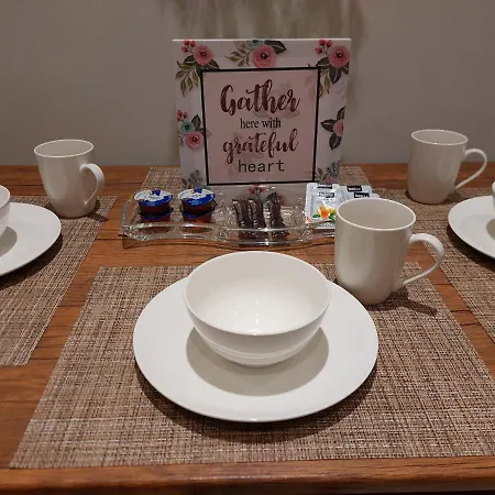 Apartamento Sweet & Cozy 3' From Ilioupolis' Metro! *